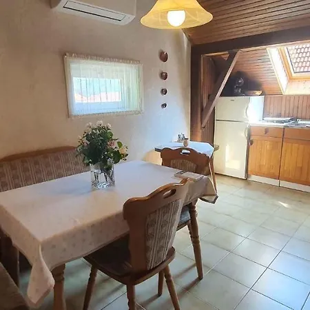 In - Balaton 43409 Apartment