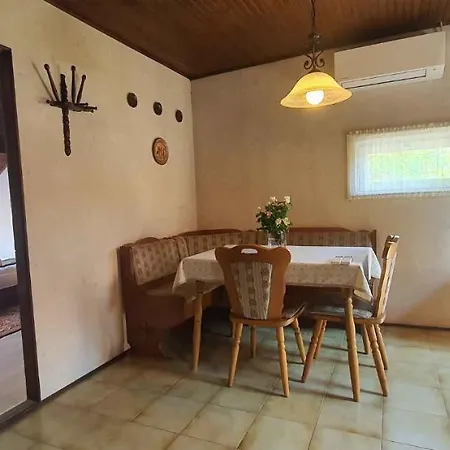 דירה In - Balaton 43409 שיופוק